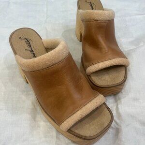 Free People Terry Platform Clogs/Sandals NWOT